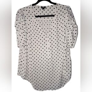 Polka Dot V-Neck Blouse